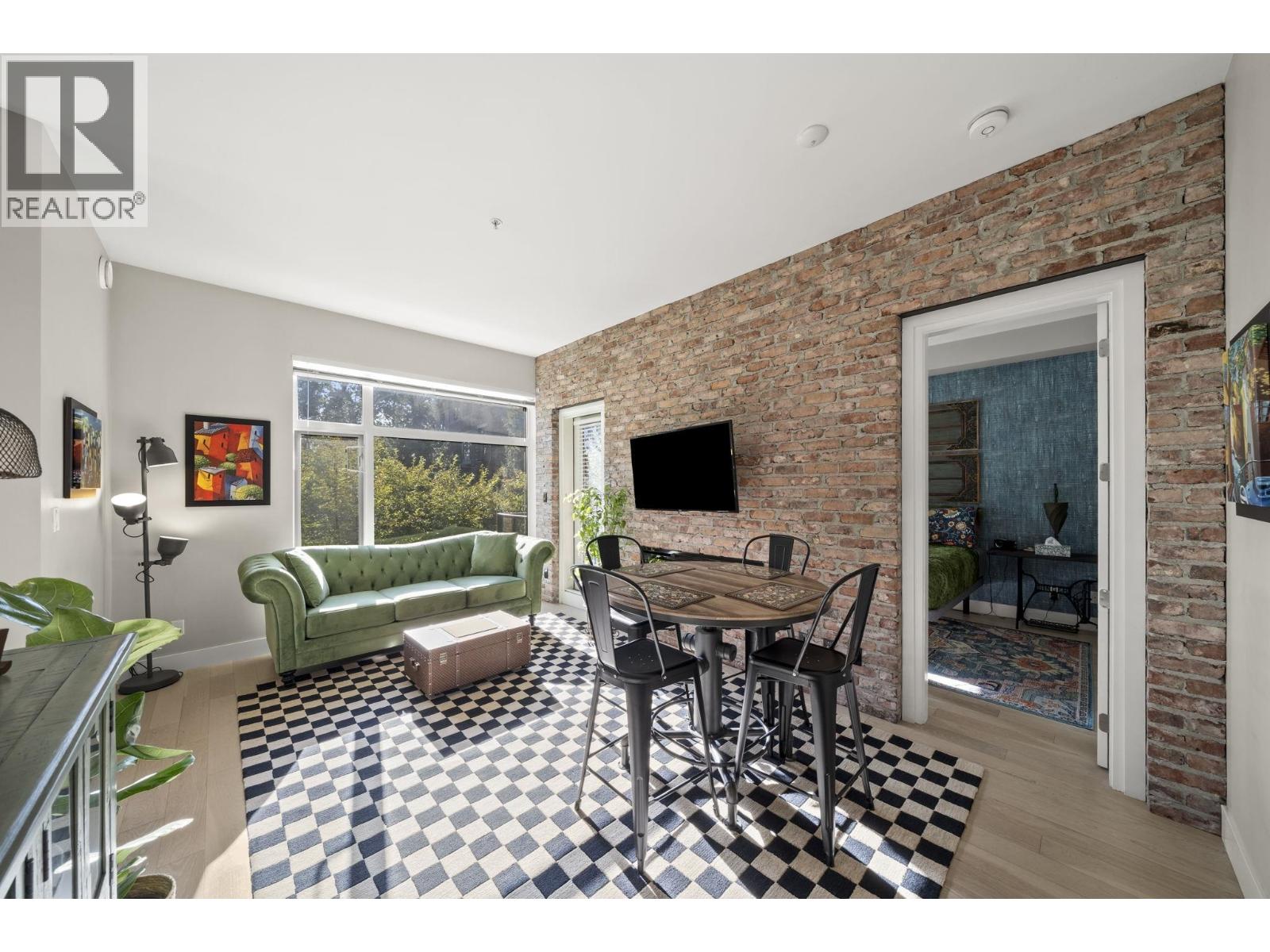 Photo of 206 262 SALTER STREET 15