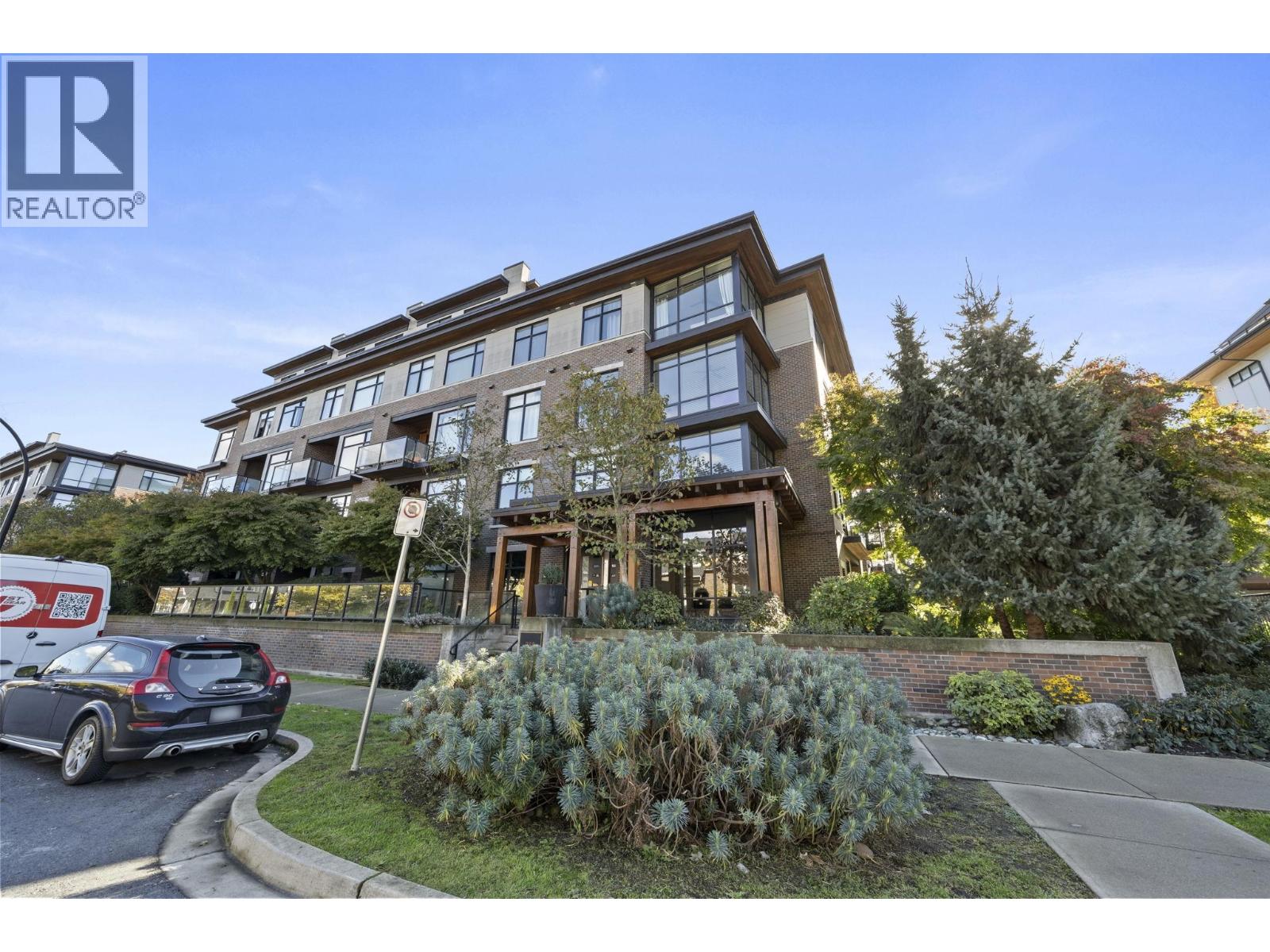 Photo of 206 262 SALTER STREET 2
