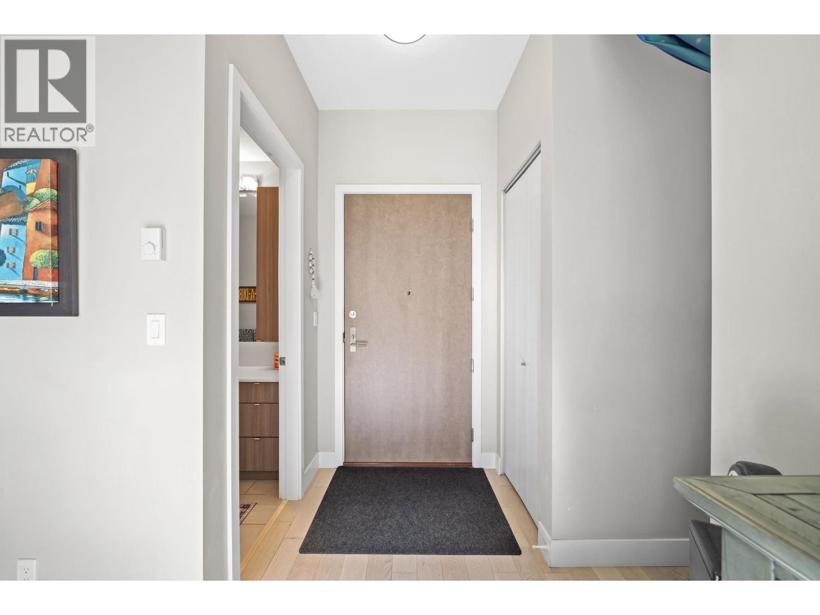 Photo of 206 262 SALTER STREET 4