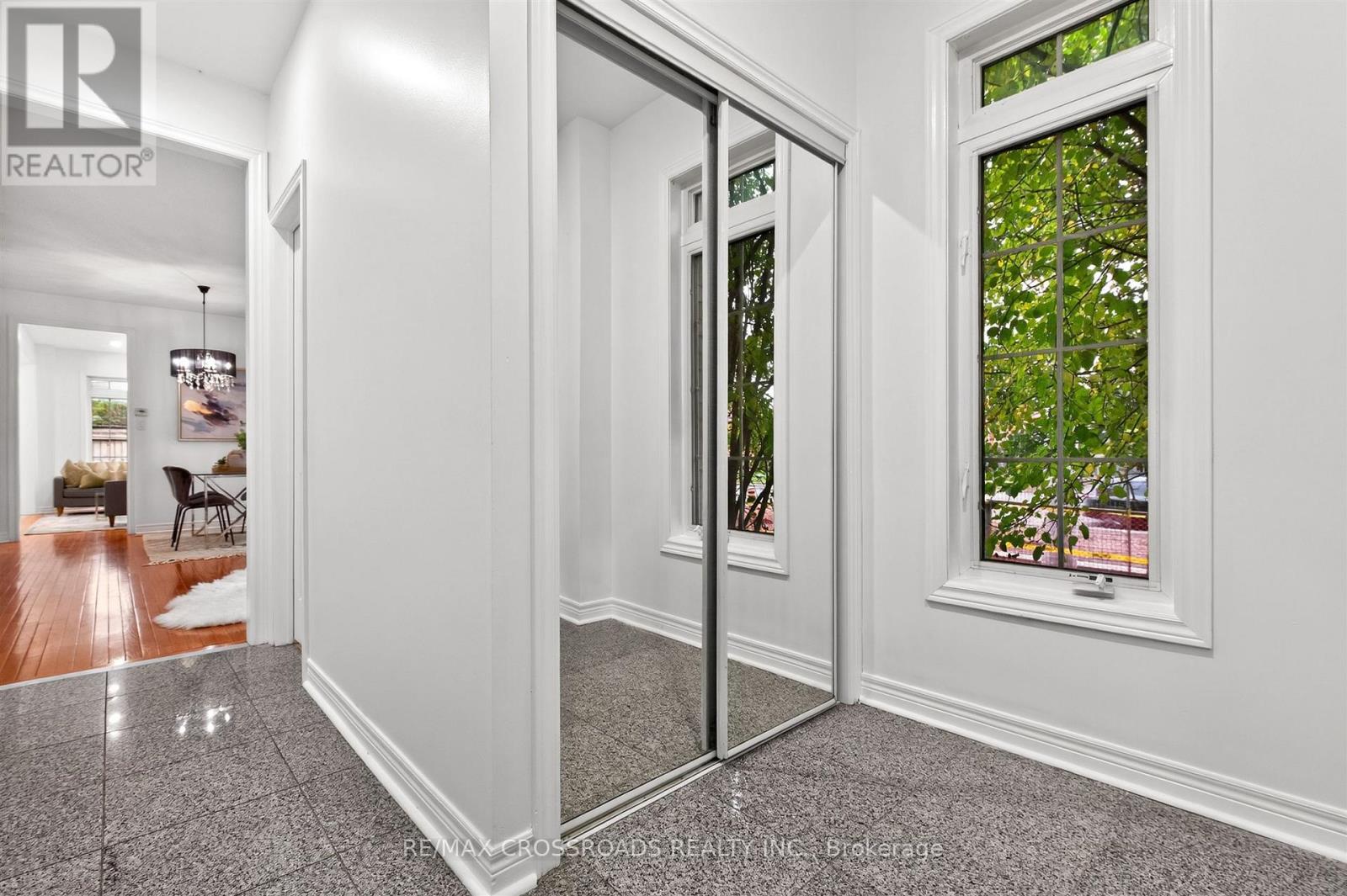 84 Littleriver Court, Vaughan, ON photo 2