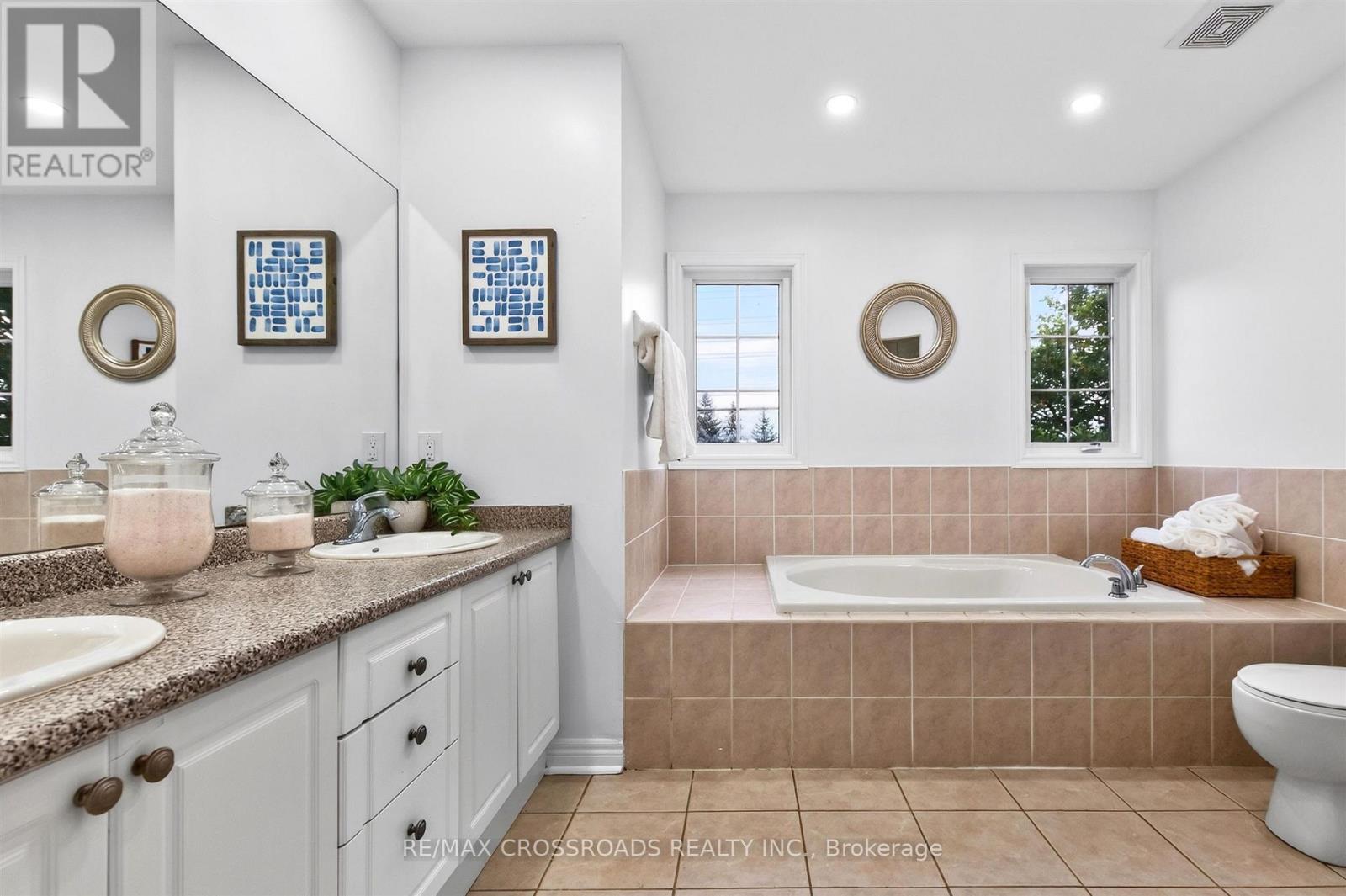 84 Littleriver Court, Vaughan, ON photo 27