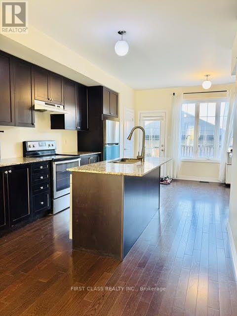 1782 DONALD COUSENS PARKWAY, Markham (Cornell) — photo 3