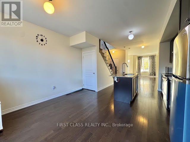 1782 DONALD COUSENS PARKWAY, Markham (Cornell) — photo 7