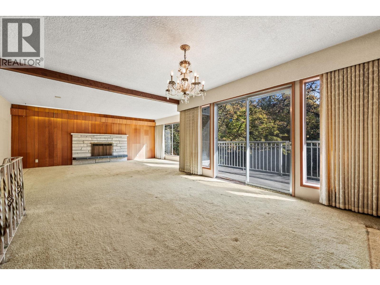 Photo of 7649 VIVIAN DRIVE 13