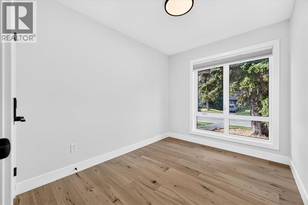 60 Governor Drive SW, Calgary — photo 24