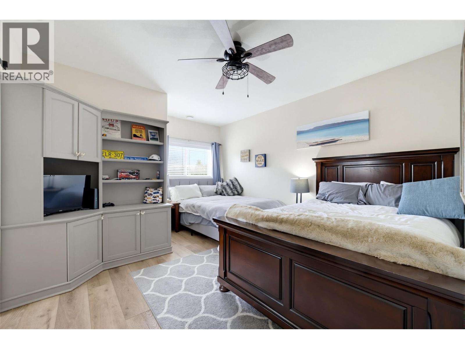 #28 714 Riverside Avenue - 27