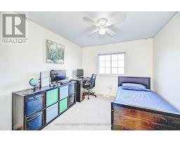 155 Prosperity Drive, Kitchener, ON N2E4E8 Photo 32