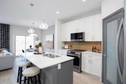 121 Moonlight Bay, Winnipeg, MB R3Y2E8 Photo 7