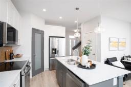 121 Moonlight Bay, Winnipeg, MB R3Y2E8 Photo 10