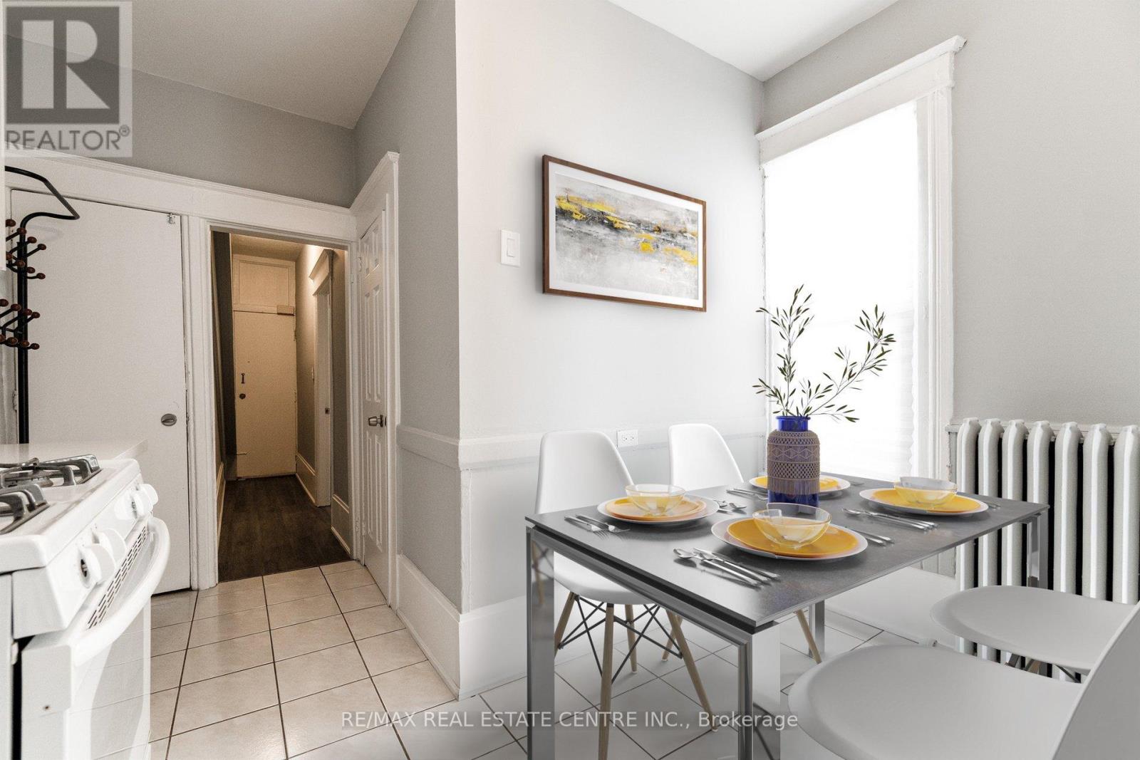 1 - 1413 DUNDAS STREET, Toronto (Little Portugal)