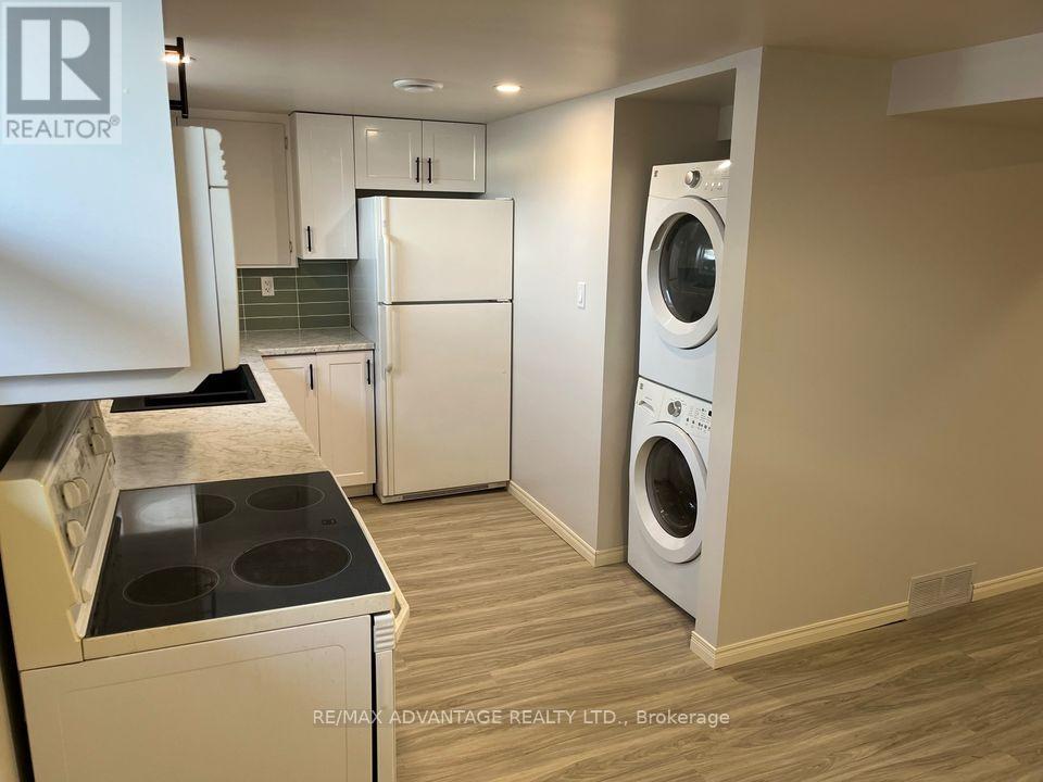 LOWER - 143 DOWNING CRESCENT, London South (South S) — photo 2
