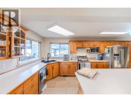 200 West Bench Drive, Penticton, BC V2A8X8 Photo 36