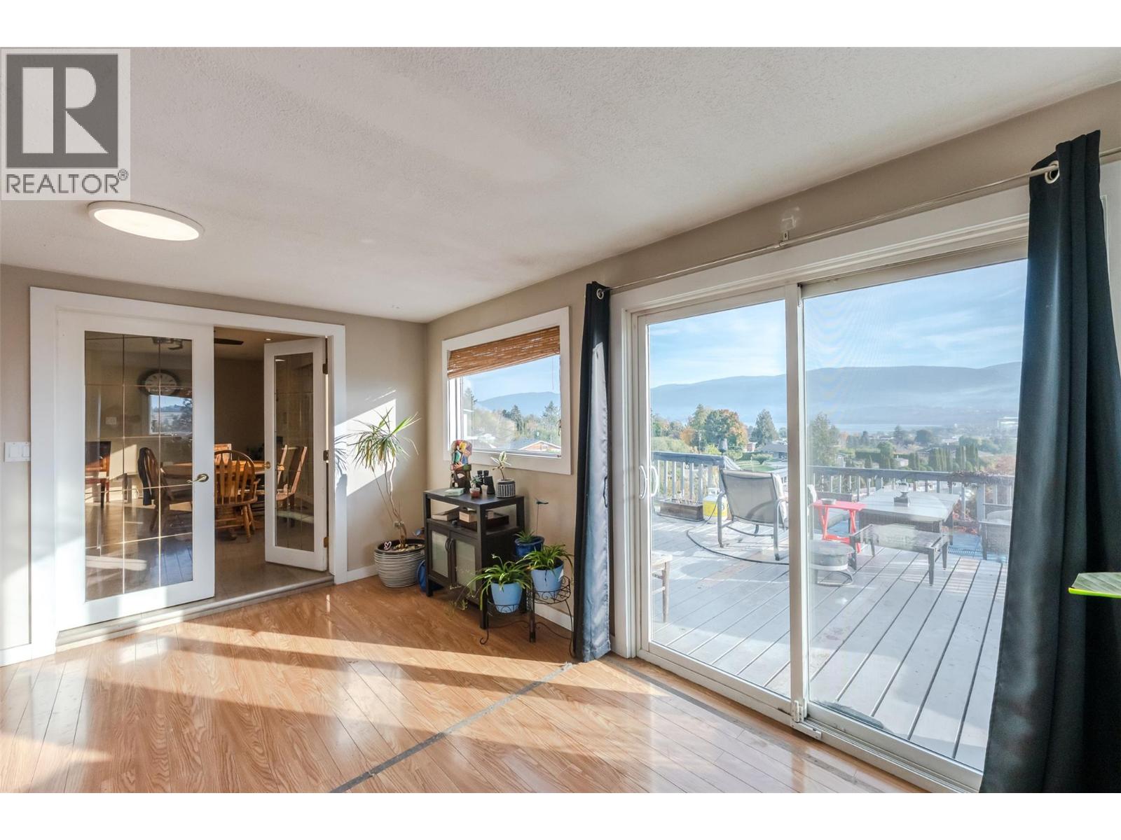 200 West Bench Drive - 22