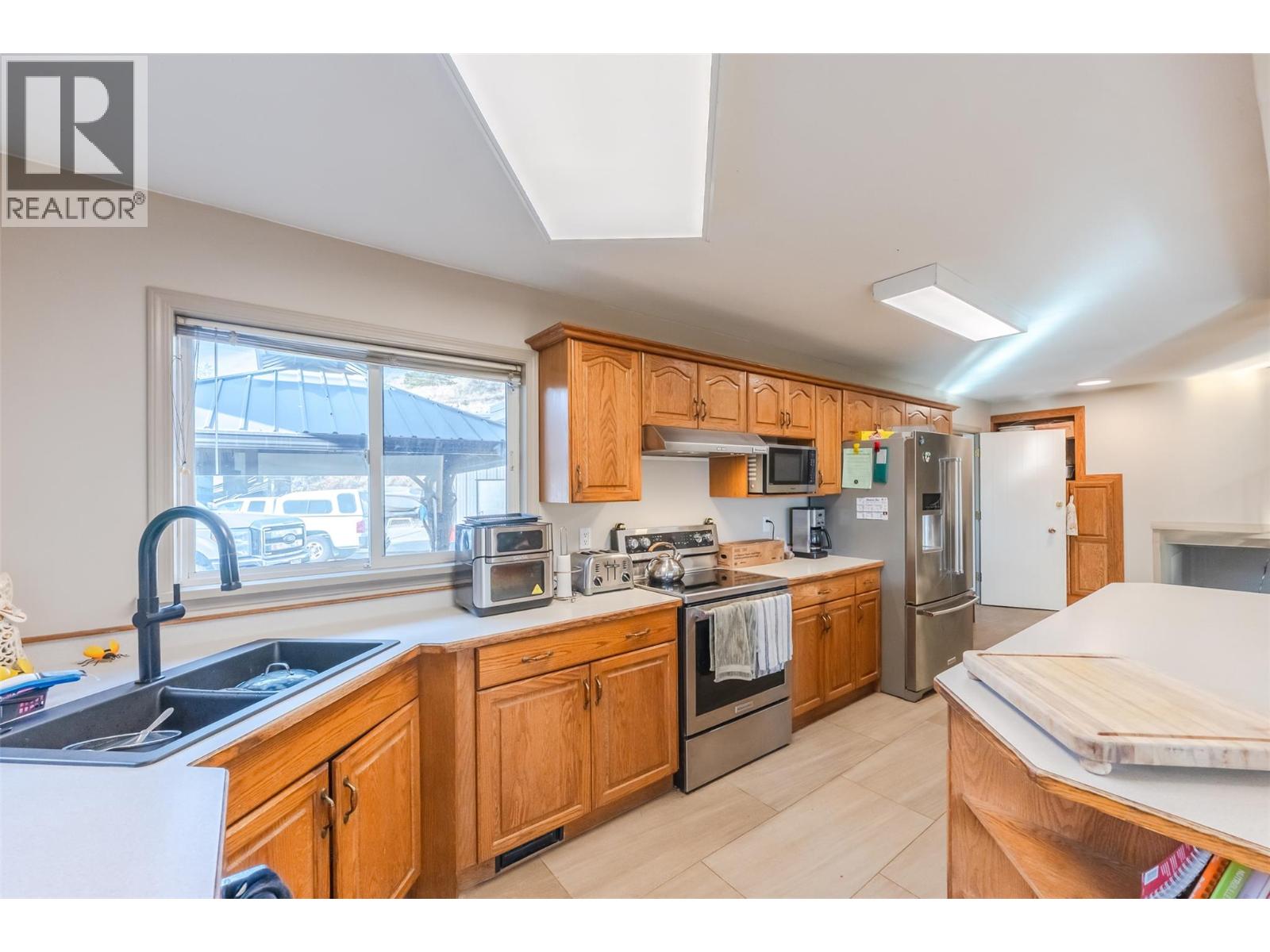  200 West Bench Drive, Penticton