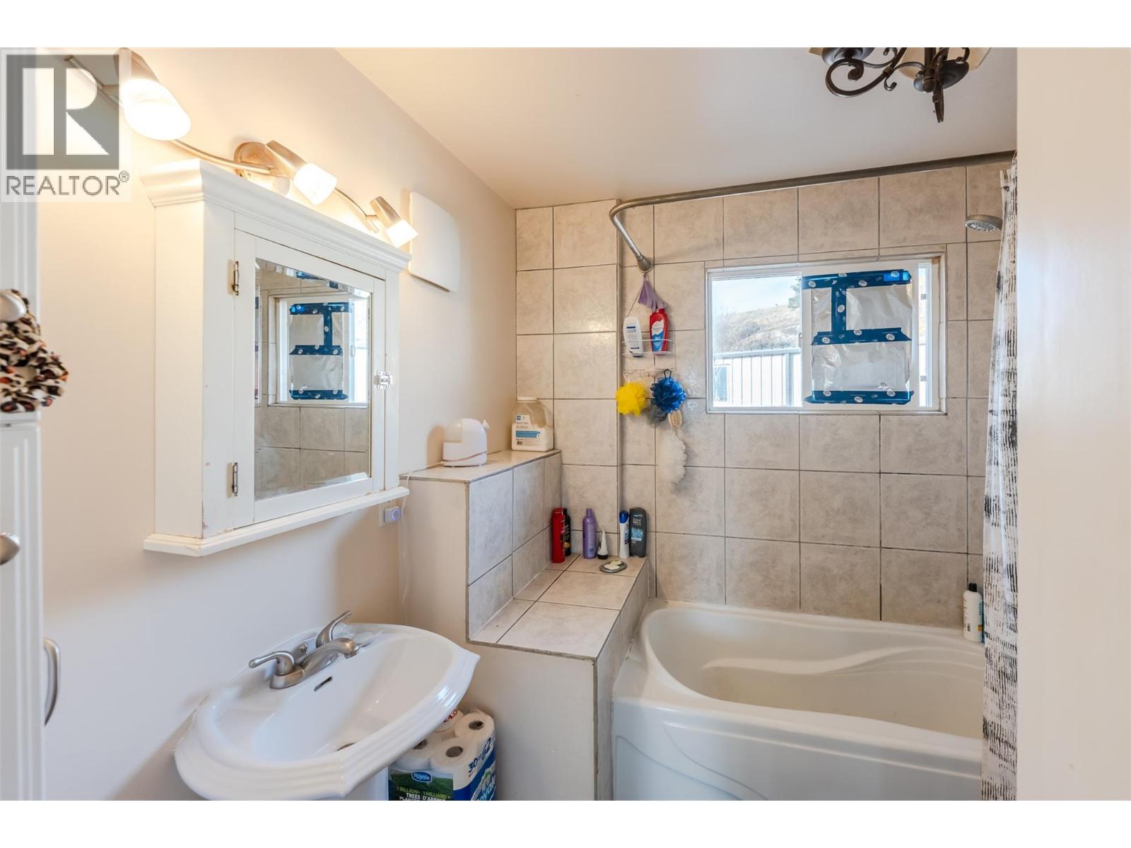  200 West Bench Drive, Penticton