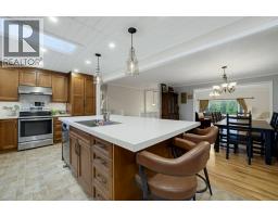 1910 30 Street Se, Salmon Arm, BC V1E2E6 Photo 22