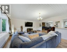 1910 30 Street Se, Salmon Arm, BC V1E2E6 Photo 26