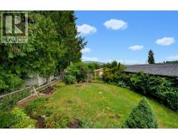 4pc Bathroom - 1910 30 Street Se, Salmon Arm, BC V1E2E6 Photo 11