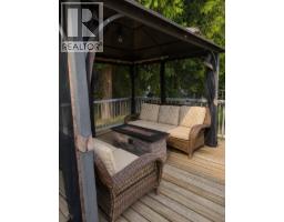 Bedroom - 1910 30 Street Se, Salmon Arm, BC V1E2E6 Photo 8