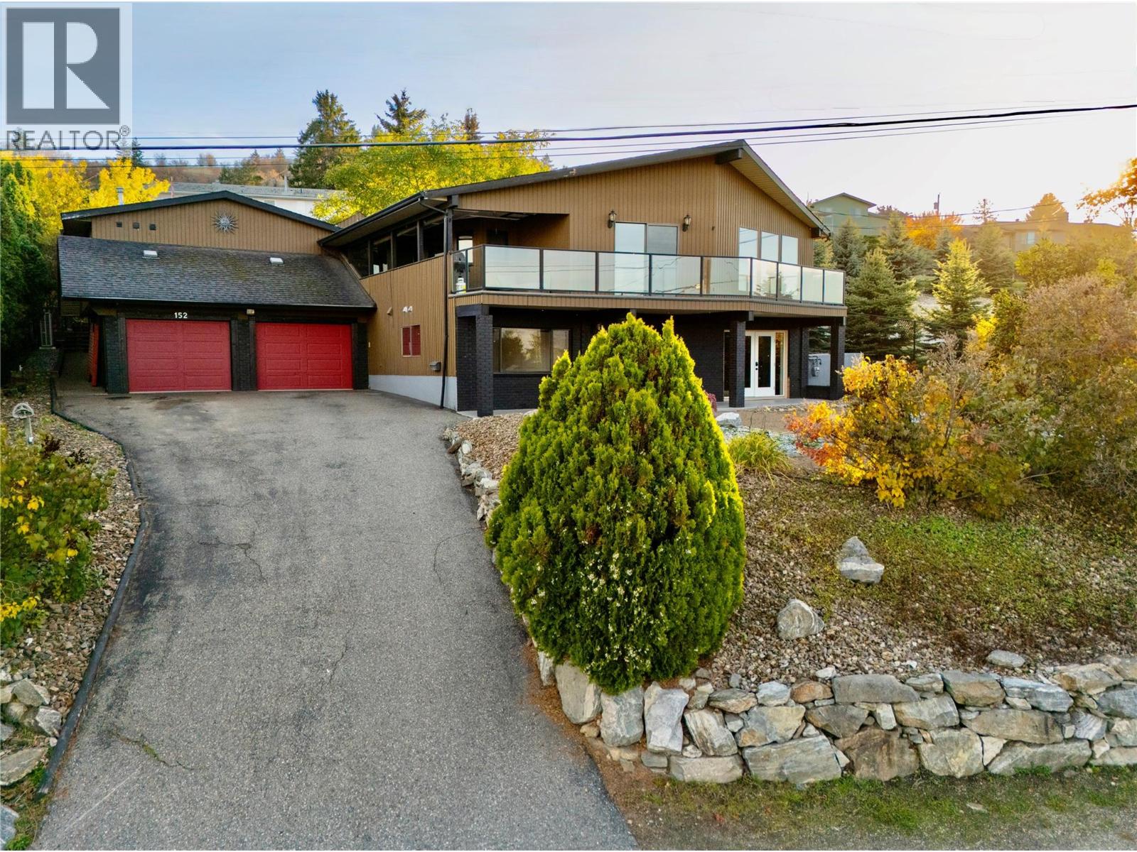 152 Lindsay Road - 1