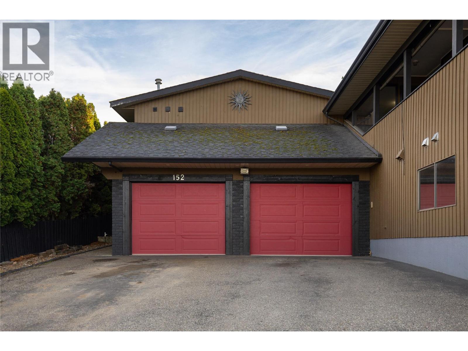 152 Lindsay Road - 59