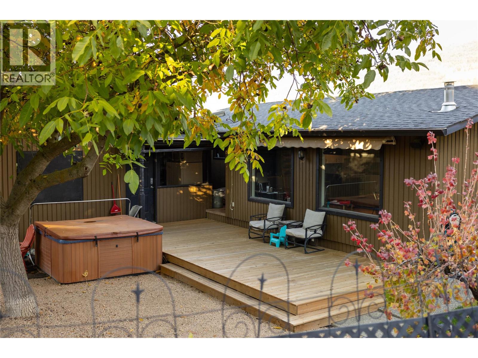 152 Lindsay Road - 84