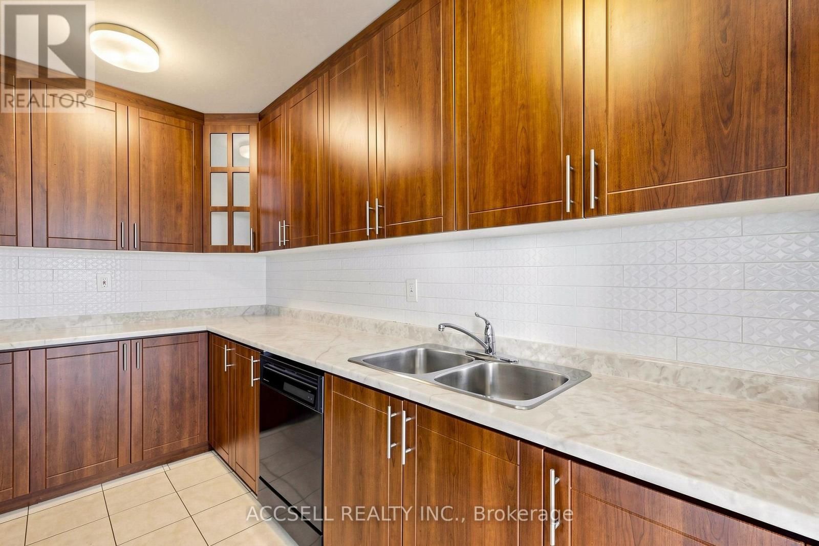 901 - 855 KENNEDY ROAD, Toronto (Ionview) — photo 12