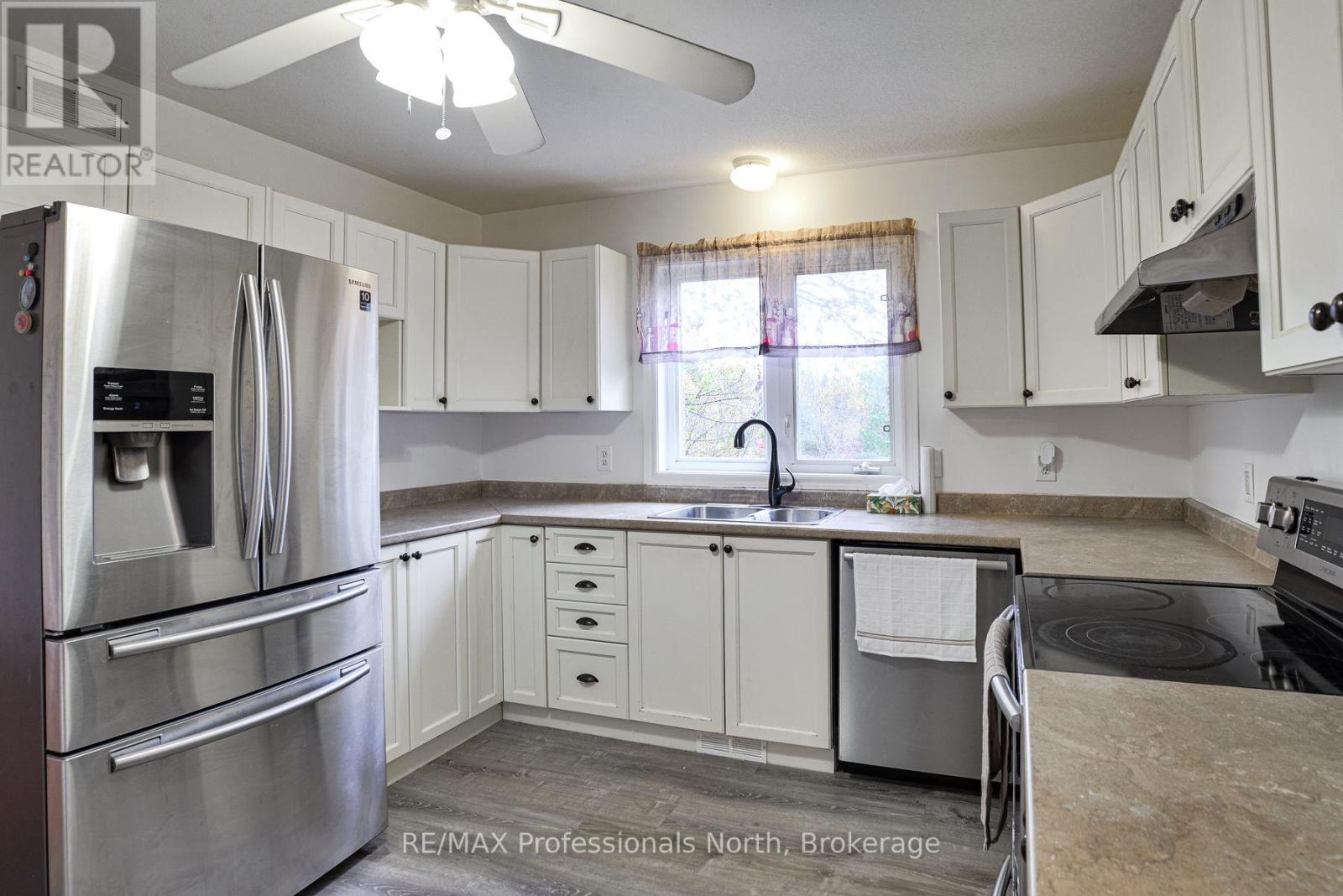 34 KILLDEER CRESCENT - 9