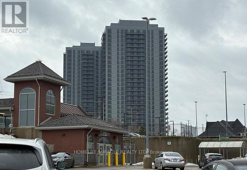 4 - 0 MAIN STREET N, Brampton (Downtown Brampton) — photo 2