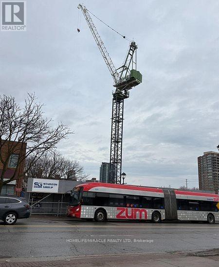 4 - 0 MAIN STREET N, Brampton (Downtown Brampton) — photo 4