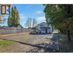 770 Knight Rd, Comox, BC V9M3T3 Photo 38