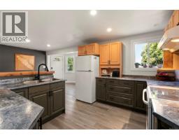 Primary Bedroom - 770 Knight Rd, Comox, BC V9M3T3 Photo 8