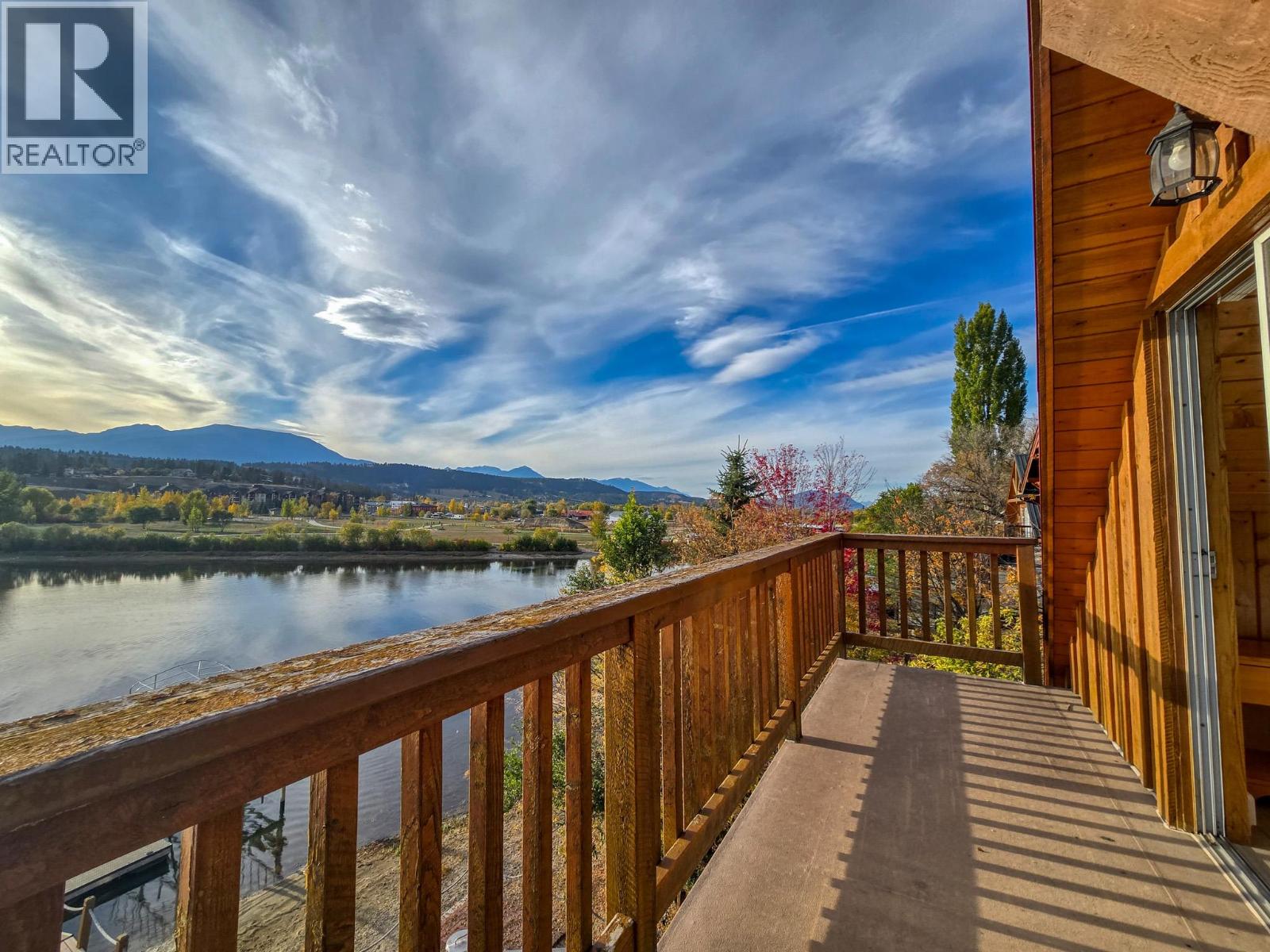 449 LAKEVIEW Place - 33