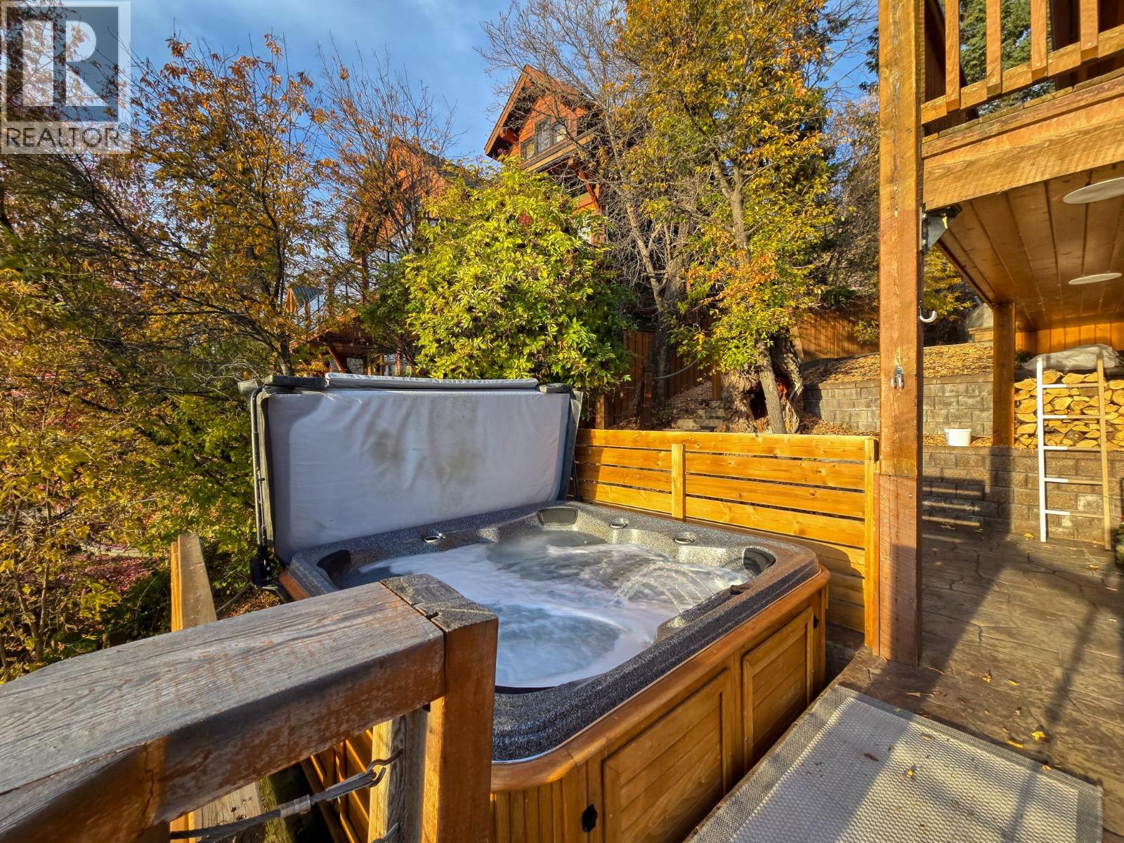 449 LAKEVIEW Place - 52