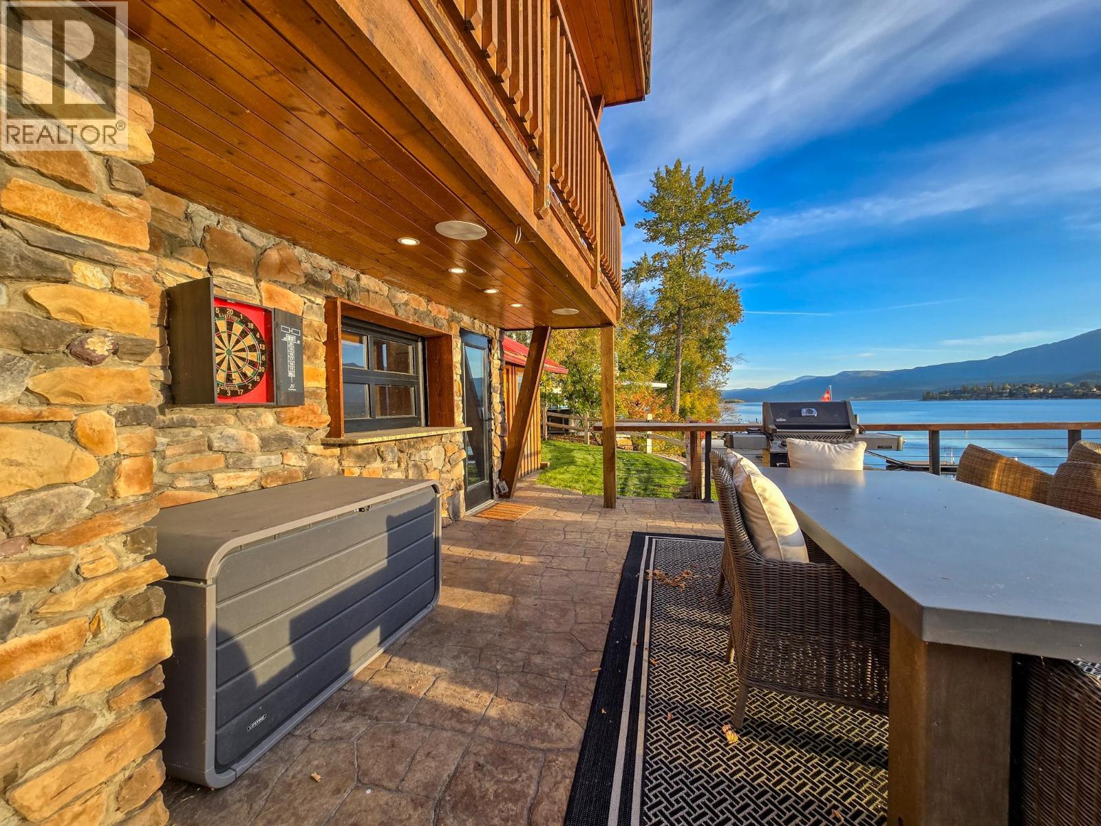 449 LAKEVIEW Place - 64