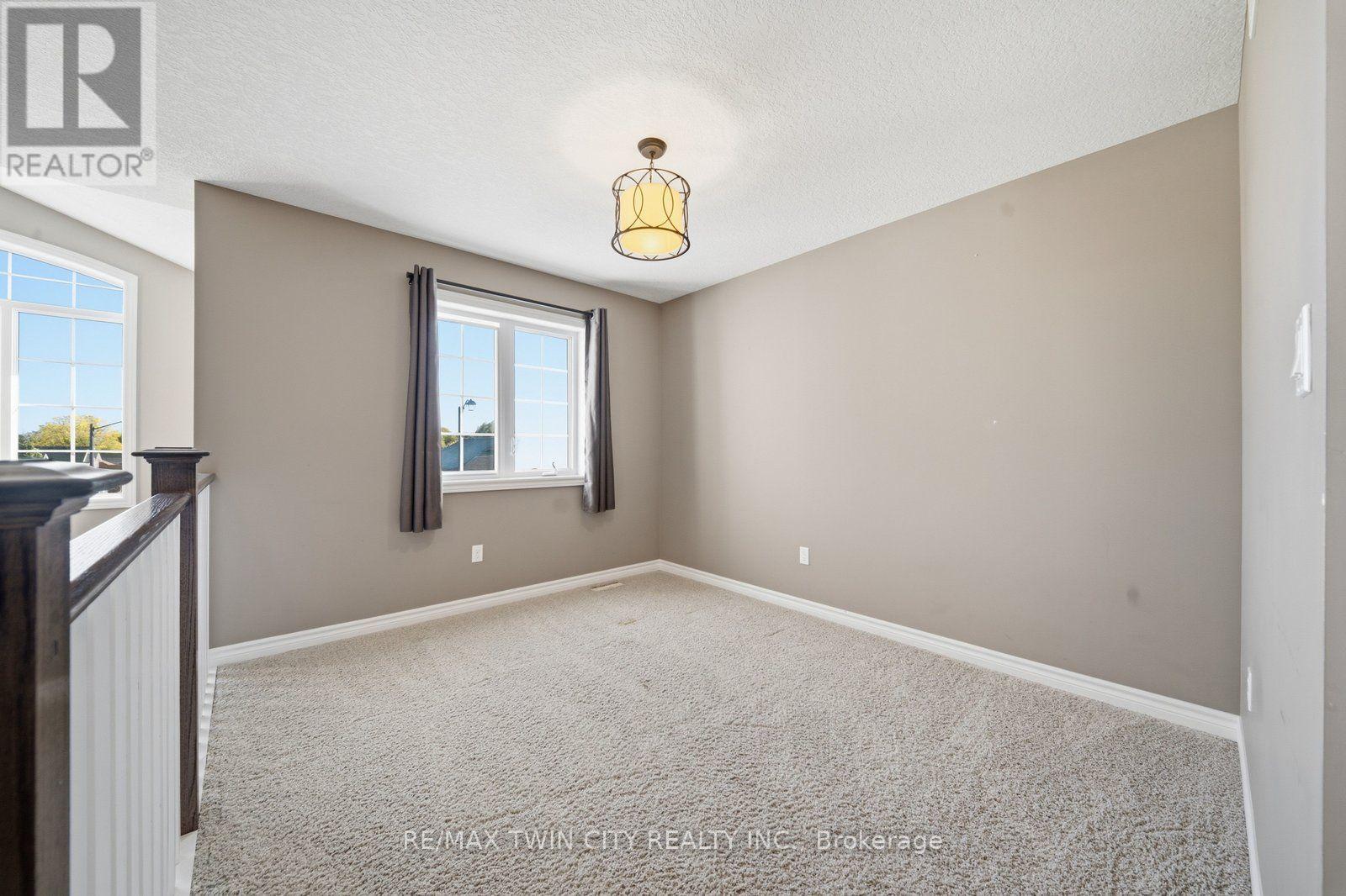 24 Hollingshead Road, Ingersoll, ON photo 23