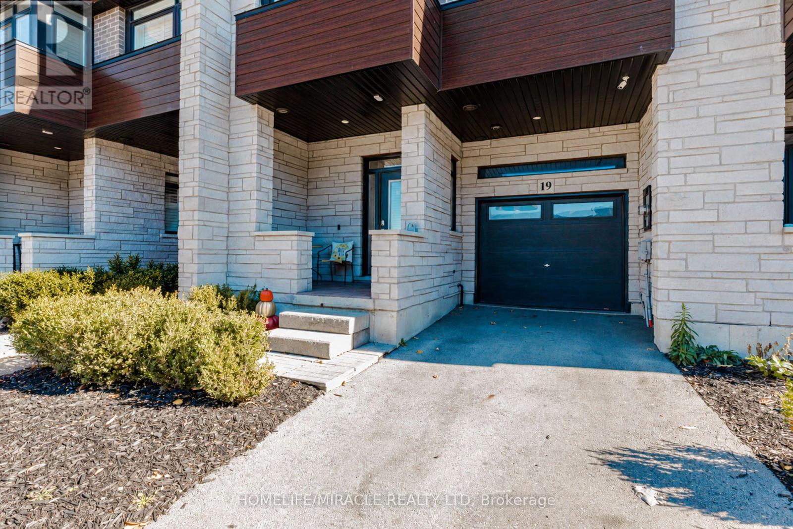 19 - 35 MIDHURST HEIGHTS, Hamilton (Stoney Creek) — photo 5