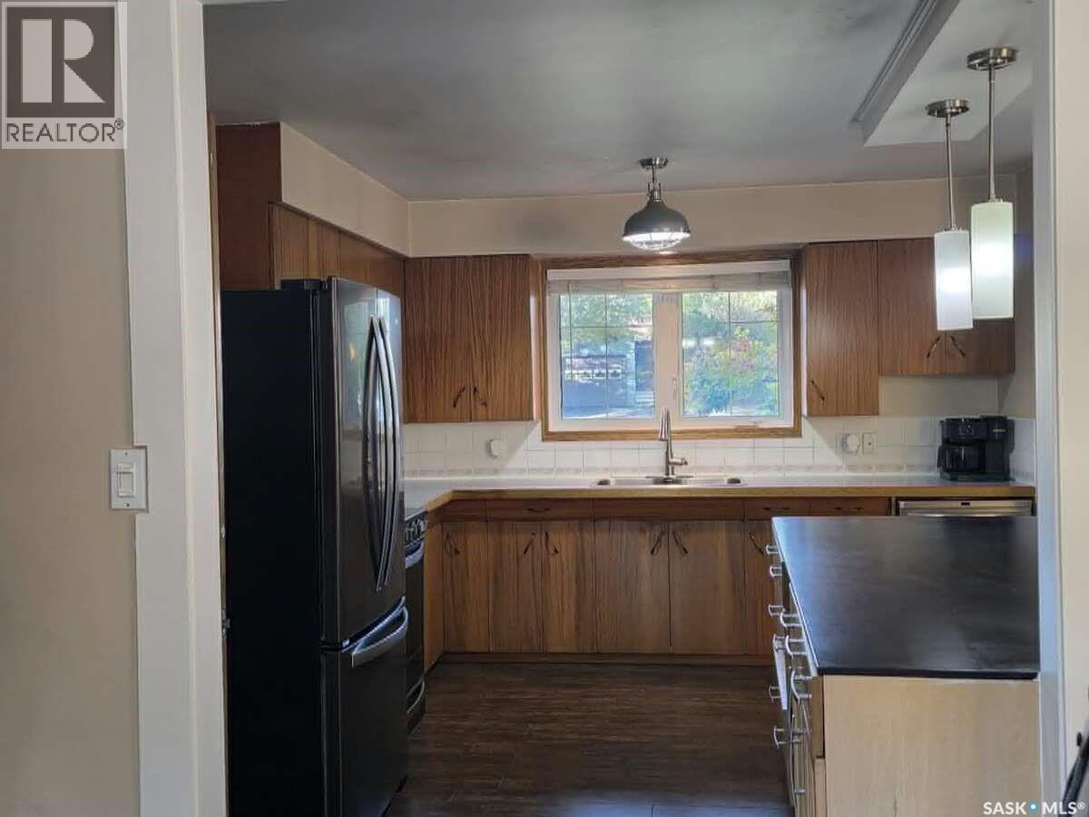802 2nd STREET E, Kindersley — photo 18