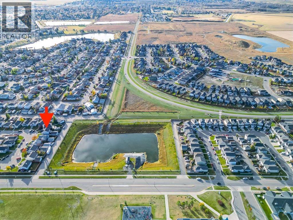 32 Sunrise Close SE photo 47