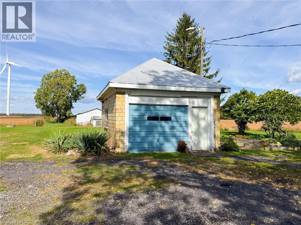 1699 LAKESHORE Road, Port Rowan — photo 9