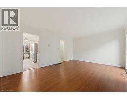 2324 Middlesmoor Crescent, Burlington, ON L7P3X7 Photo 12
