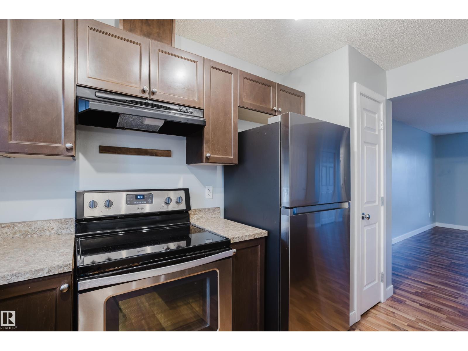 Property photograph 14 for MLS E4513002