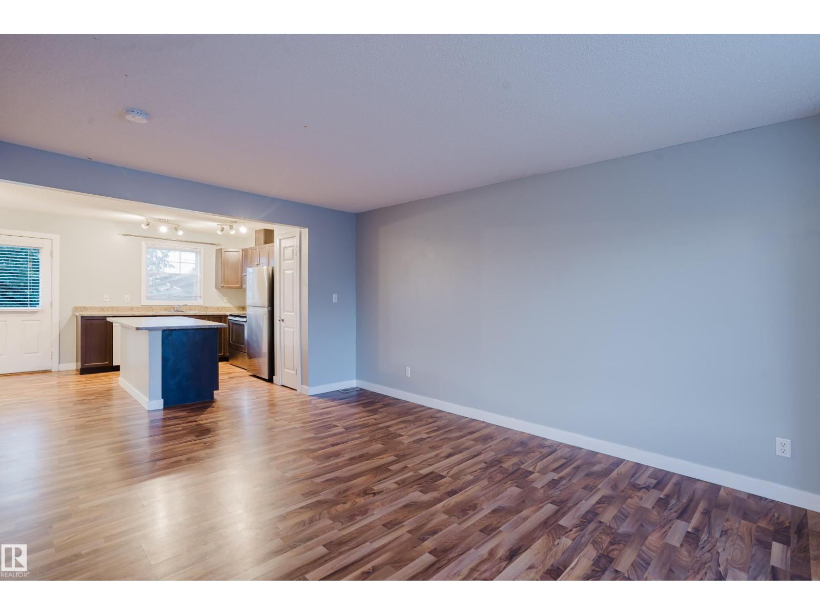 Property photograph 7 for MLS E4513002