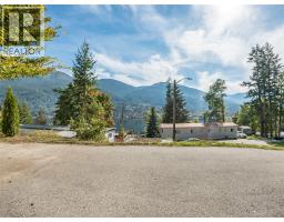 739 Highway 3a Highway Unit# 30, Nelson, BC V1L6M4 Photo 15