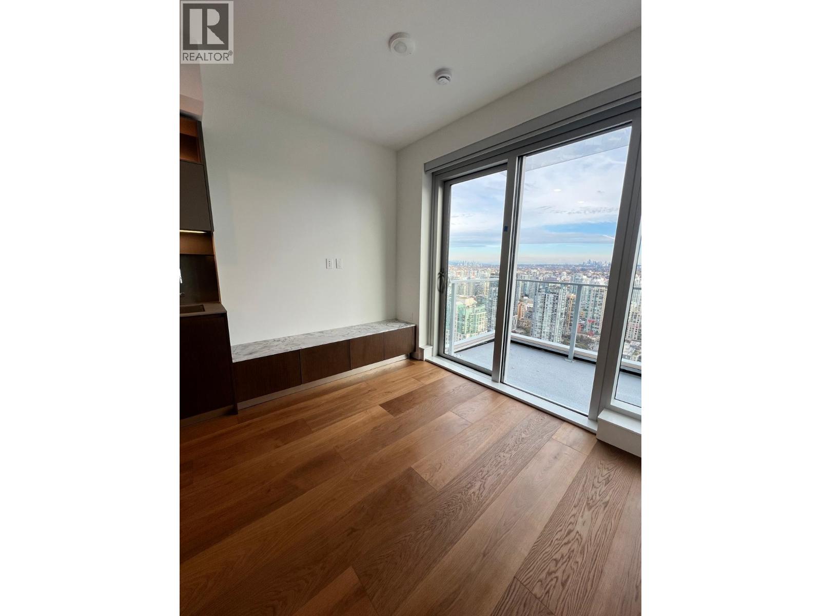 3405 1277 HORNBY, Vancouver - Image 1