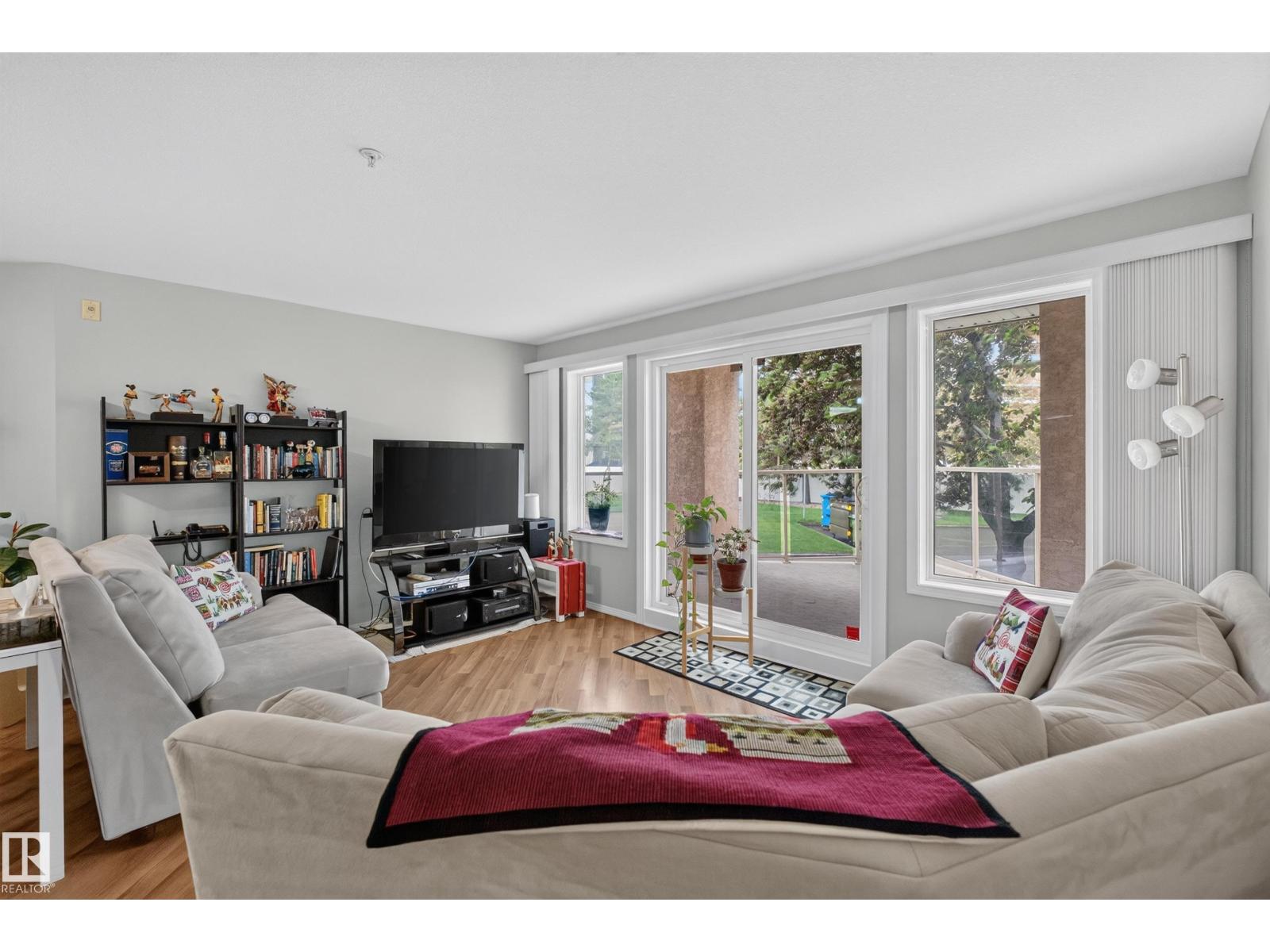 #105 10421 42 AV NW, Edmonton — photo 8