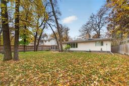 125 Salme Drive, Winnipeg, MB R2M1Y9 Photo 41