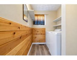 792 Rue Centrale, Bryson, QC J0X1H0 Photo 12