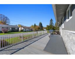 792 Rue Centrale, Bryson, QC J0X1H0 Photo 20
