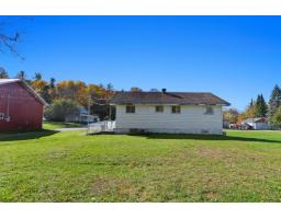 792 Rue Centrale, Bryson, QC J0X1H0 Photo 22